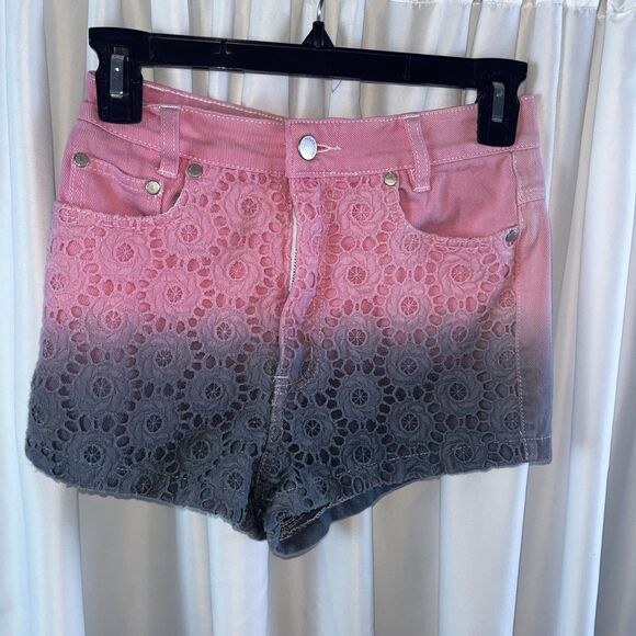 MINKPINK Pants - Minkpunk Womrns Denim Lace Overlay Shorts Size XS Spring Summer Cottagecore